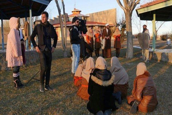 هفت خانی که کارگردان سربازخانه خانم ها پشت سر گذاشت